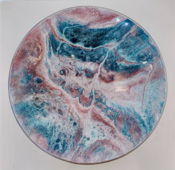 - a , glass Sculpture by Gregg Anston-Race, measuring 23 x 23 cm (H x W) £58